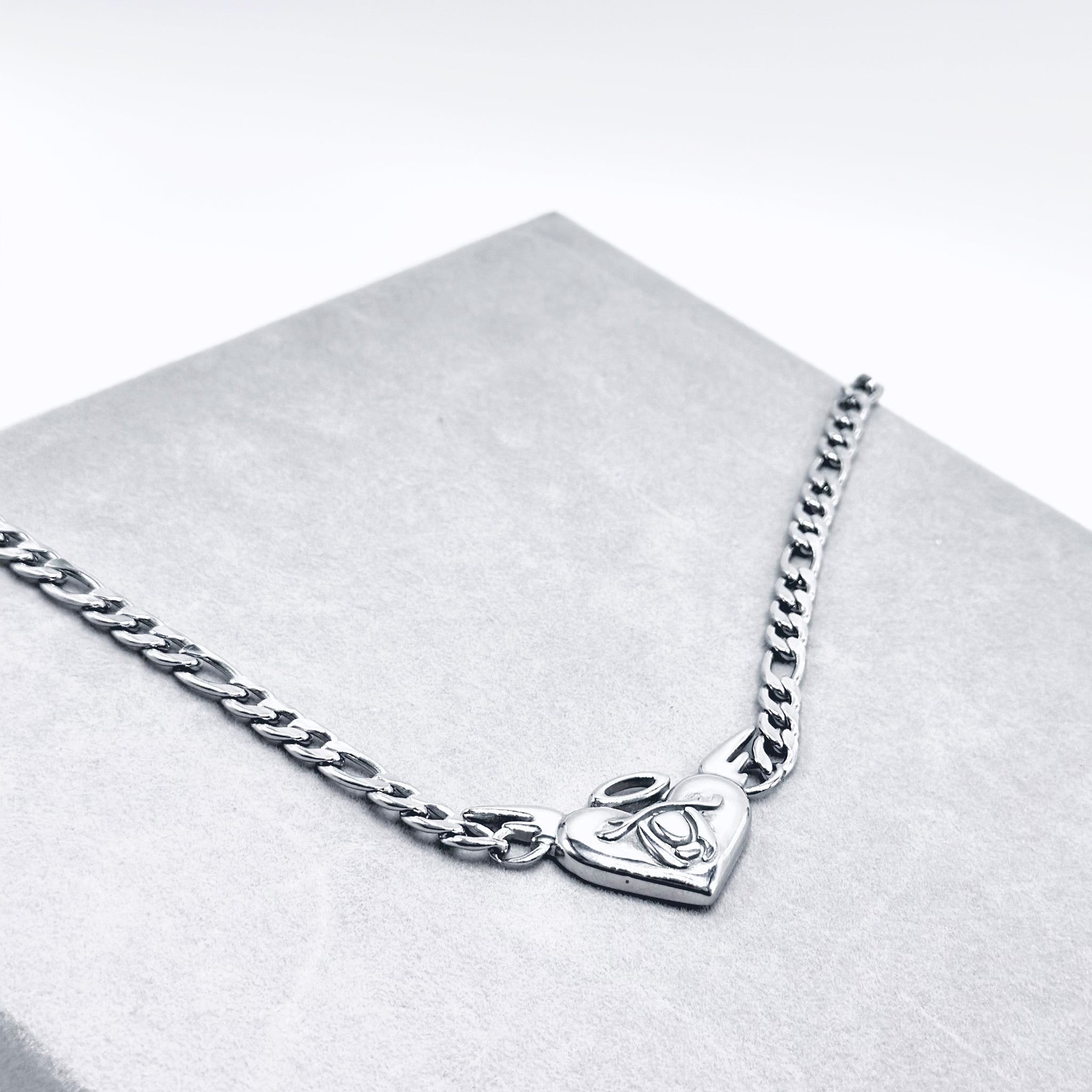 Omega's Heart Necklace Choker