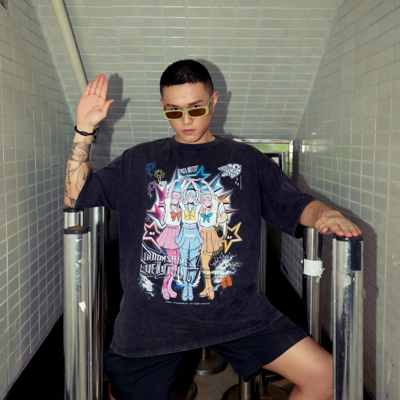 School Starlight - Vintage Style Print Tee